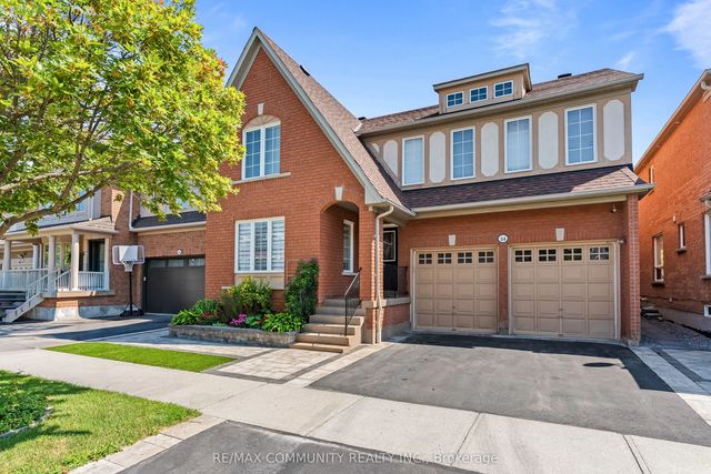 54 Morland Crescent, Ajax