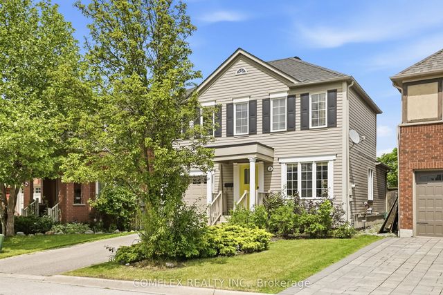 2 Armitage Crescent, Ajax