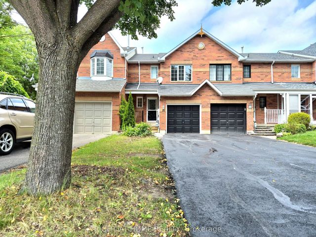 21 Mccullock Crescent, Ajax