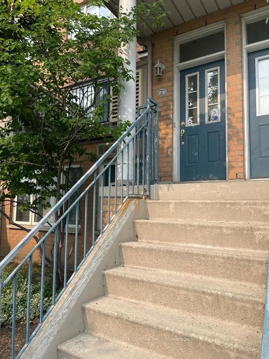 117 Omni Drive 20, Toronto E09