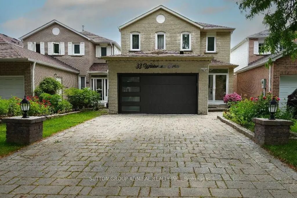 33 Wilderness Drive, Toronto E07