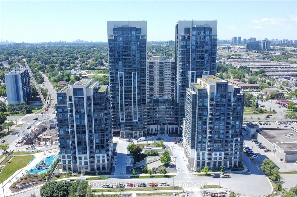 30 Meadowglen Place 1110, Toronto E09