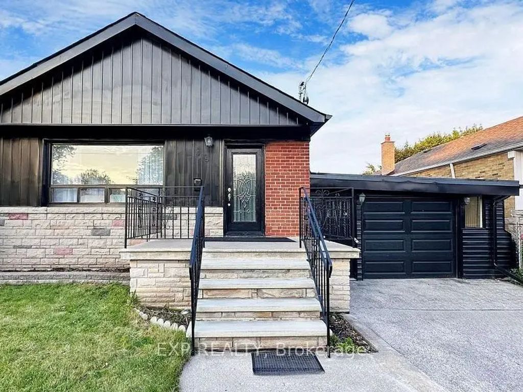 45 Blaisdale Road Main, Toronto E04