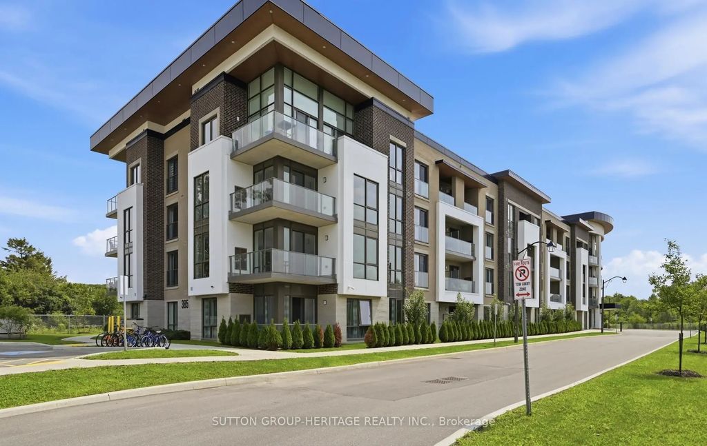 385 Arctic Red Drive 402, Oshawa