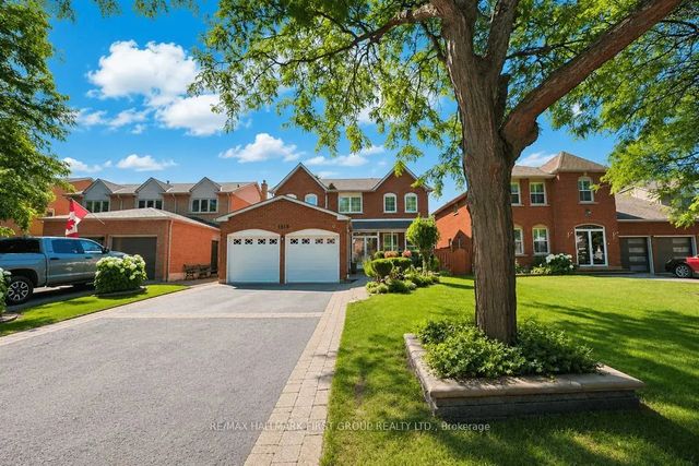 1818 Dencourt Drive, Pickering
