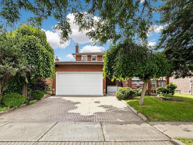 117 Ambercroft Boulevard, Toronto E05