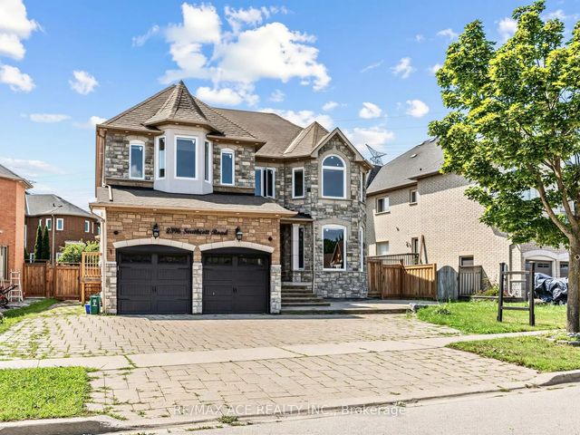 2396 Southcott Road, Pickering