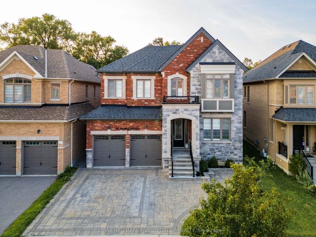 14 Micklefield Avenue, Whitby