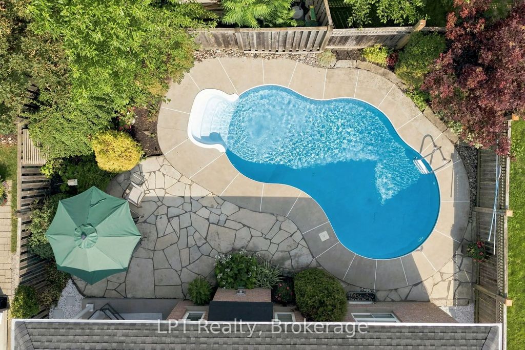 87 Darius Harns Drive, Whitby