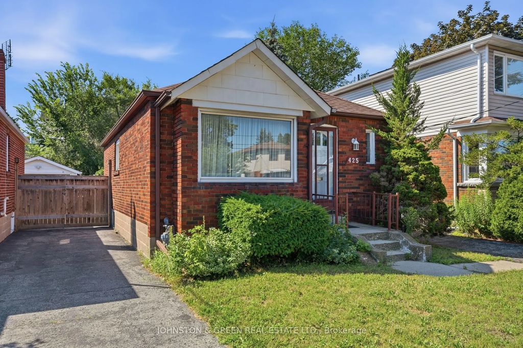 425 O'connor Drive, Toronto E03