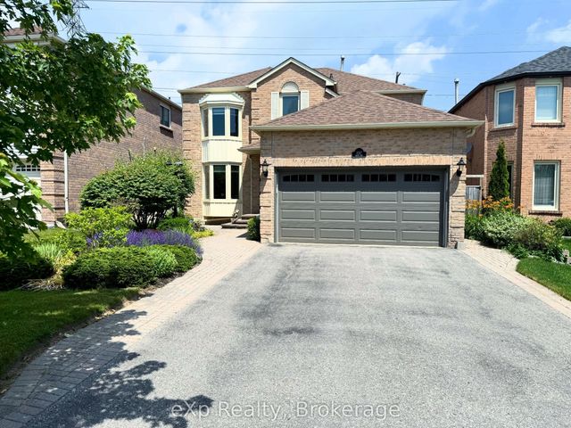 1067 Maury Crescent, Pickering