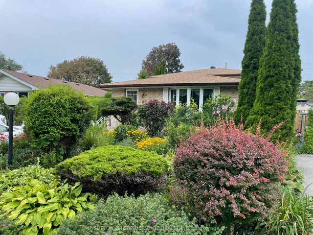 82 Claymore Crescent, Oshawa