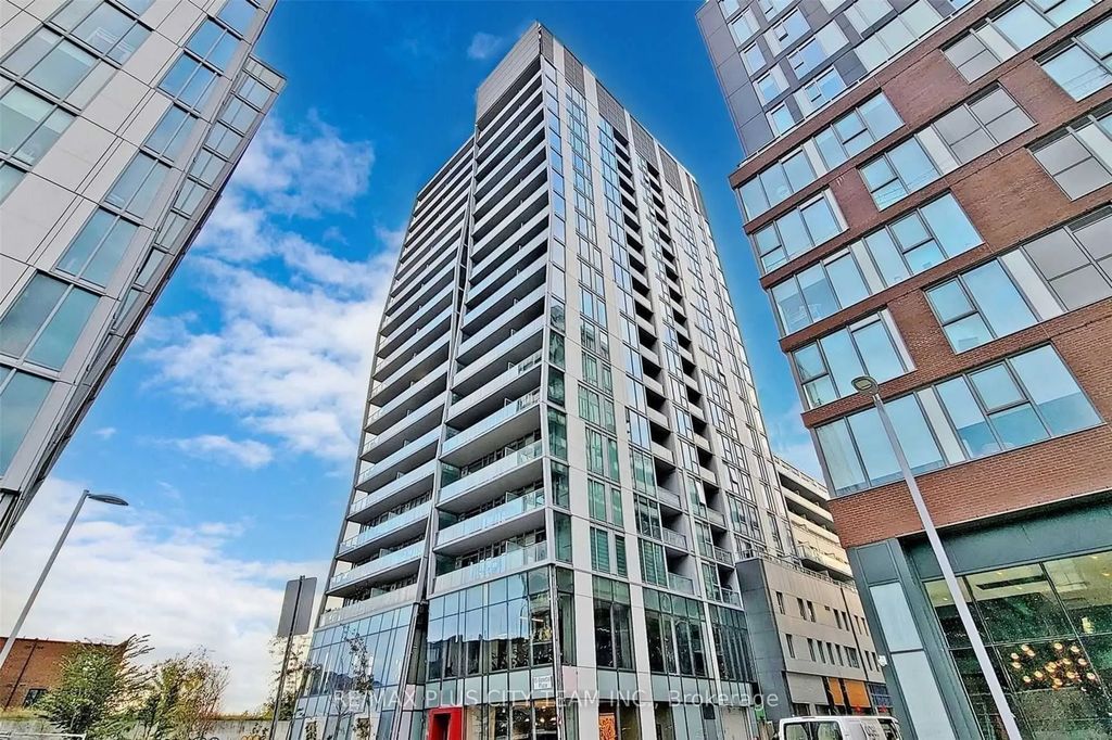 15 Baseball Place 1504, Toronto E01