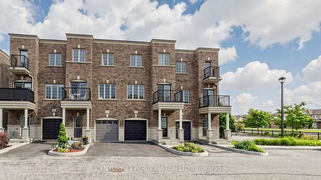 64 Ferris Square, Clarington