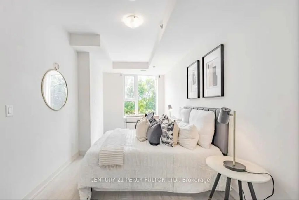 90 Glen Everest Road 318, Toronto E06