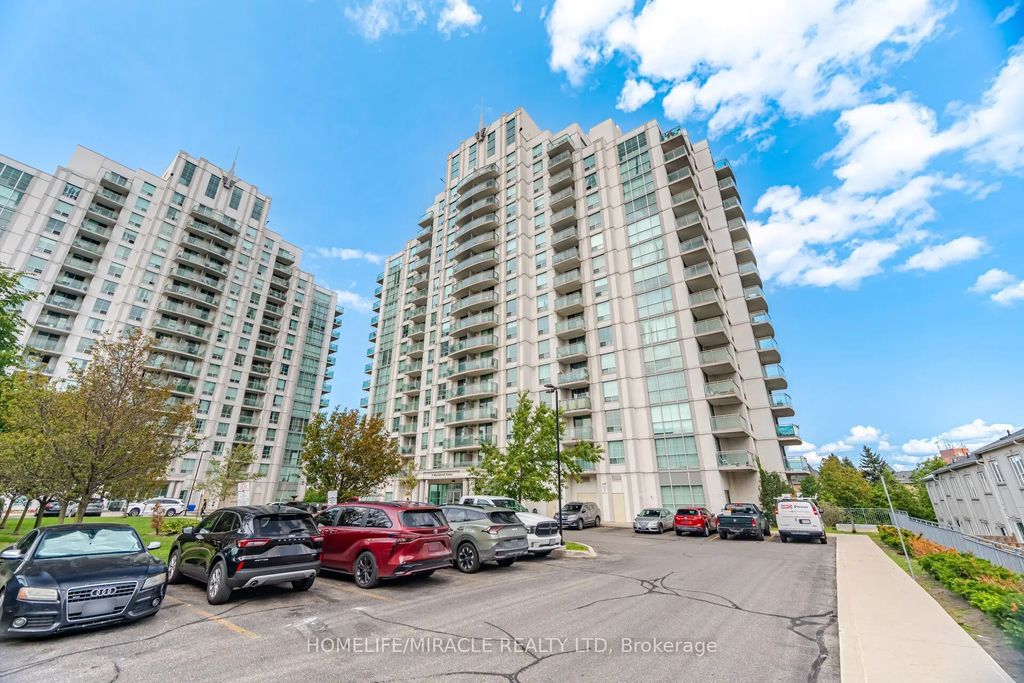 8 Rosebank Drive 8, Toronto E11