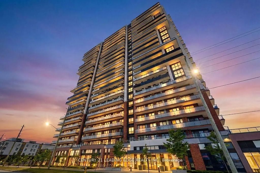 2550 Simcoe Street N 2516, Oshawa