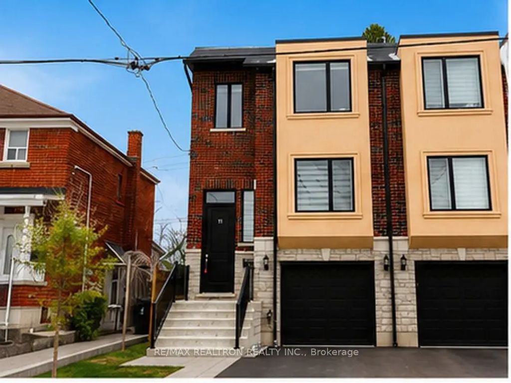 11 North Bonnington Avenue (main Fl & 2nd Fl), Toronto E04