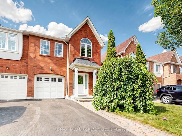 12 Stokely Crescent, Whitby