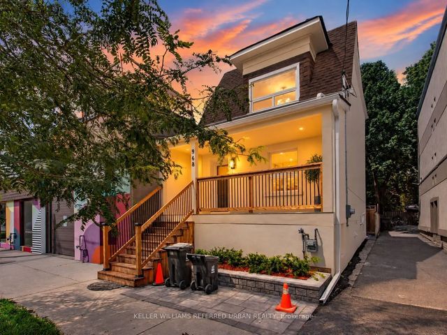 968 Eastern Avenue, Toronto E01