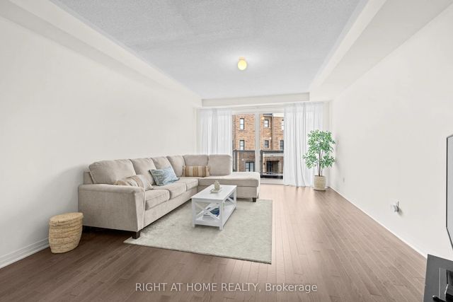 1475 Green Road, Clarington