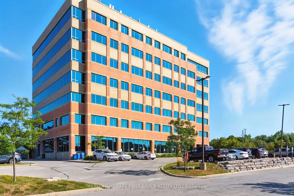 230 Westney Road S 403, Ajax