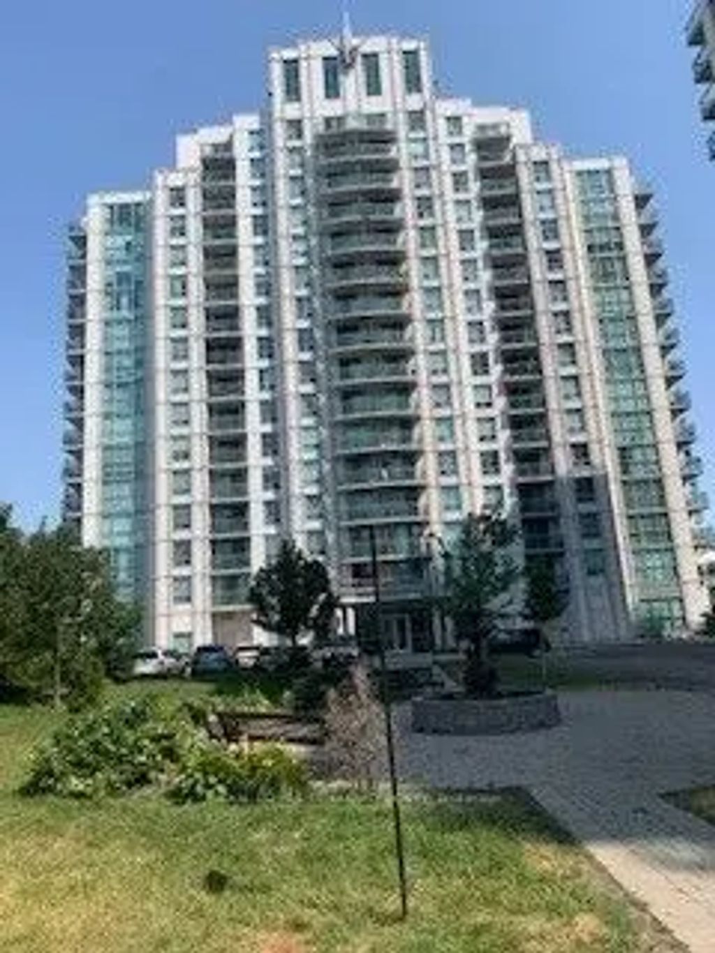 6 Rosebank Drive 16a, Toronto E11