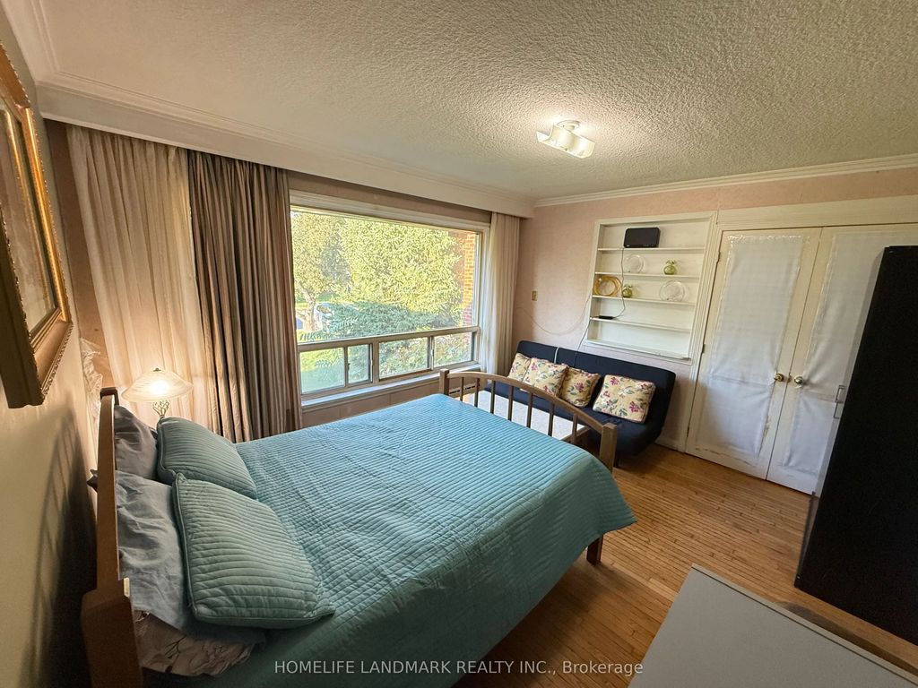 17 Wishing Well Drive Main Floor Unit, Toronto E05