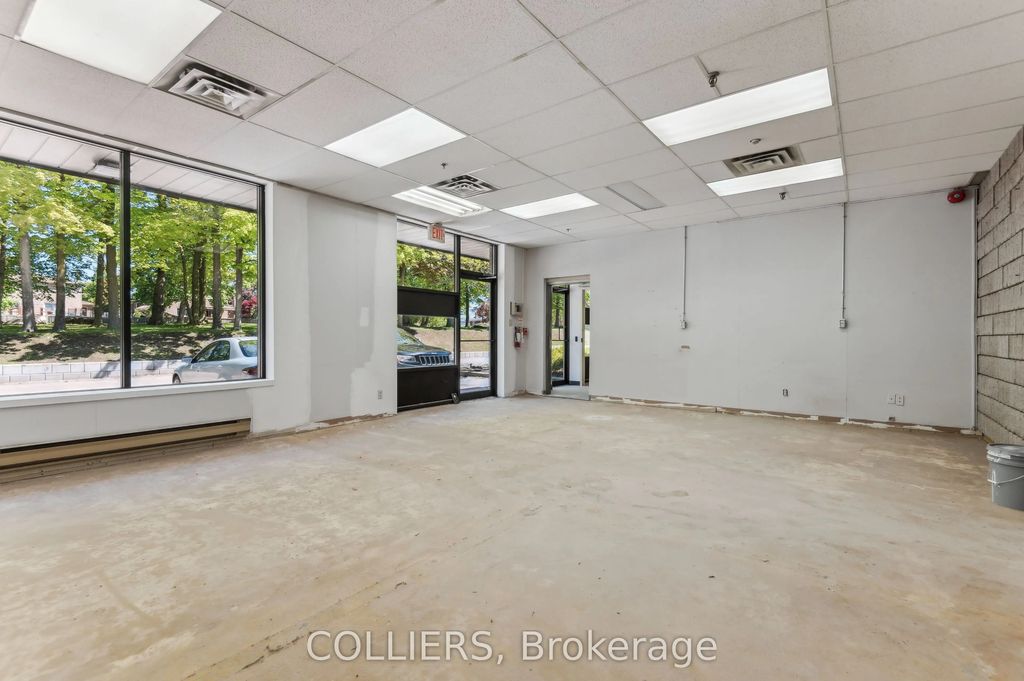 1361 Huntingwood Drive 9, Toronto E07