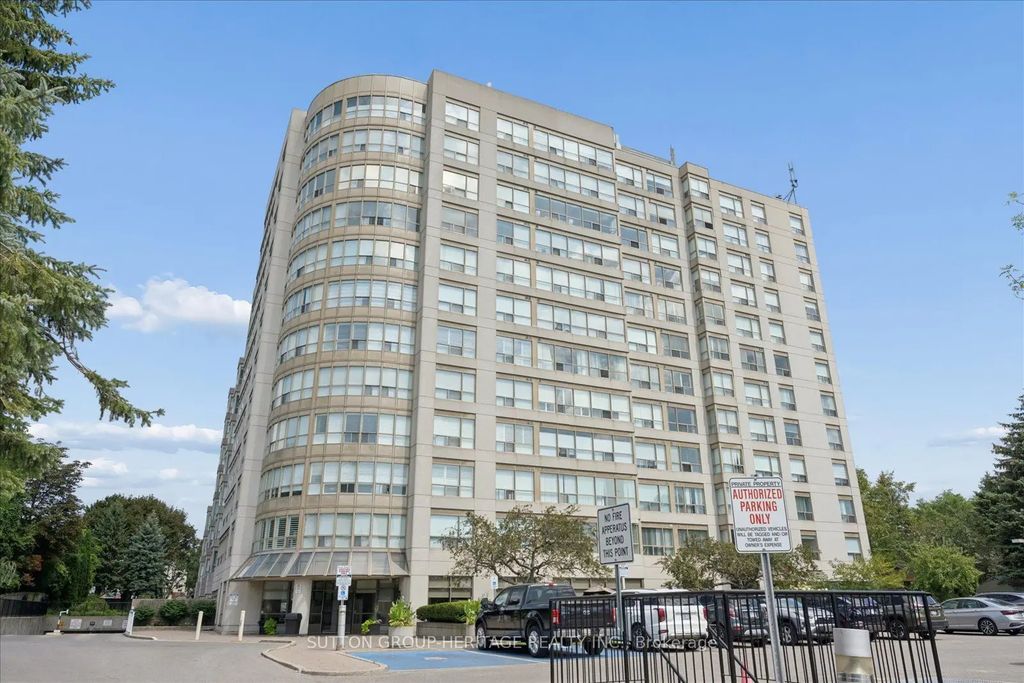 712 Rossland Road E 615, Whitby