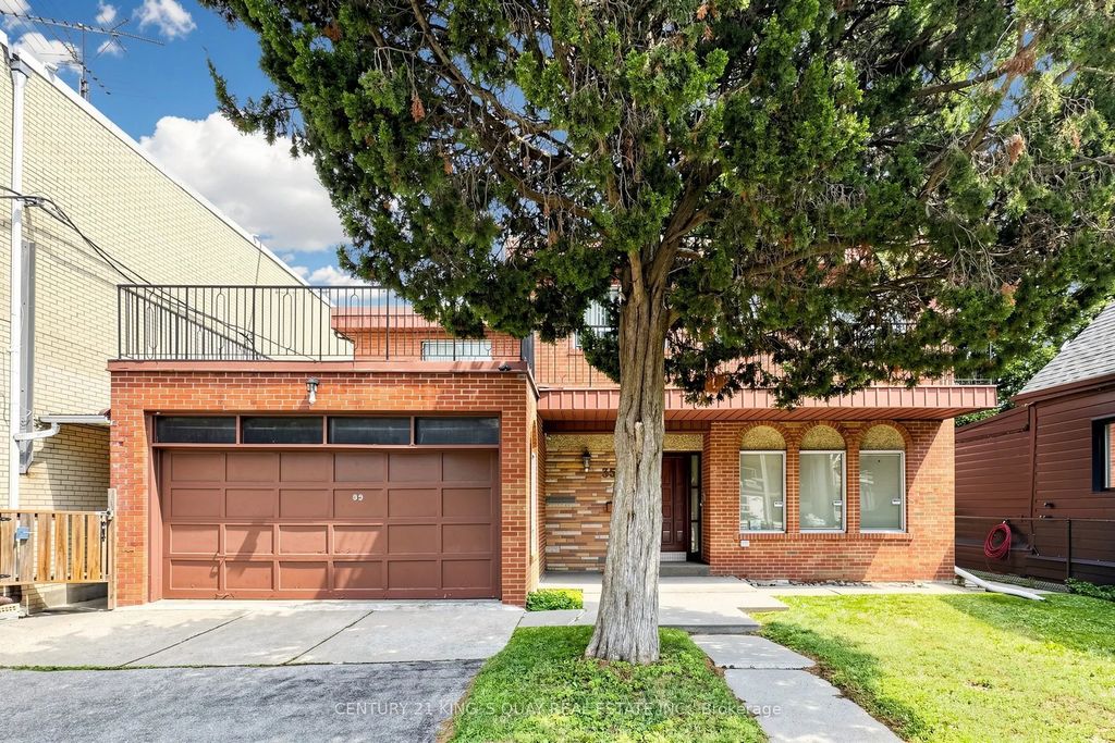 35 Coxwell Avenue, Toronto E02