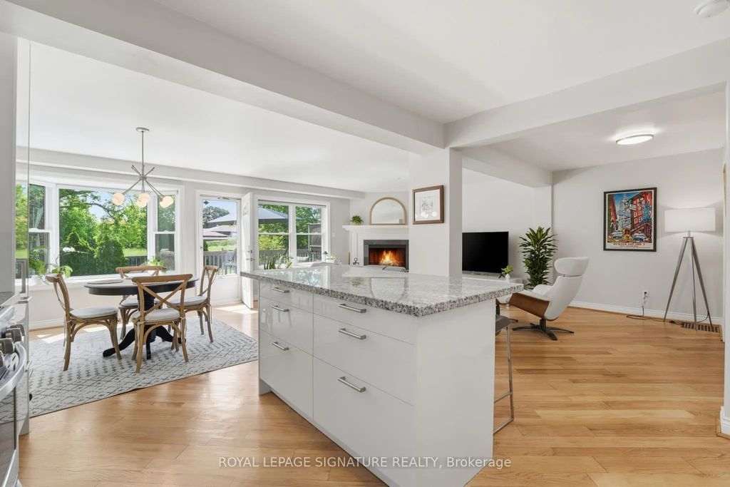 48 Tower Drive, Toronto E04