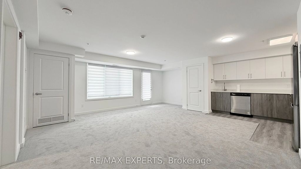 45 Connaught Avenue 402, Toronto E01