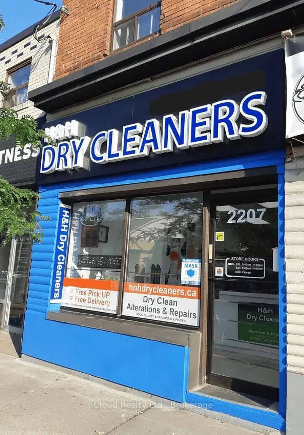 2207 Gerrard Street E, Toronto E02