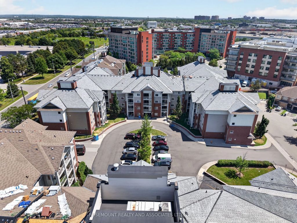 5225 Finch Avenue E 202, Toronto E07