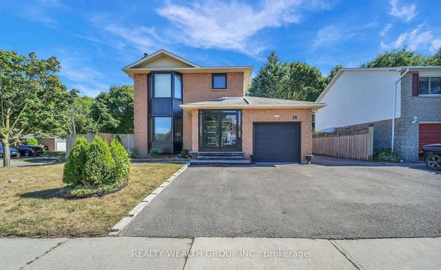 19 Glenabbey Drive, Clarington