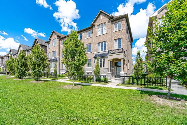 3 Kingfisher Way, Whitby