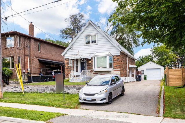 47 Singleton Road, Toronto E04