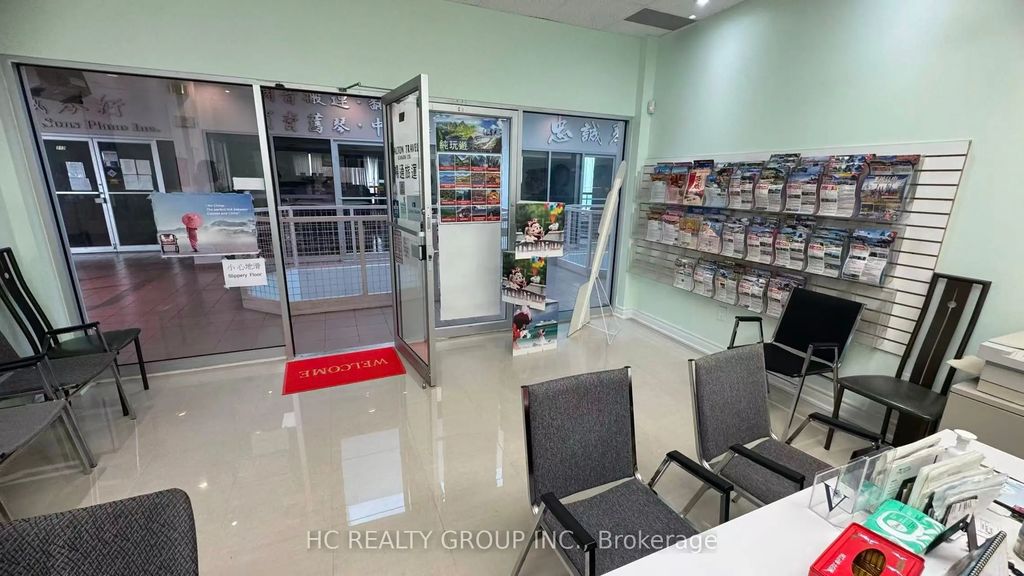 4211 Sheppard Avenue E 205, Toronto E07