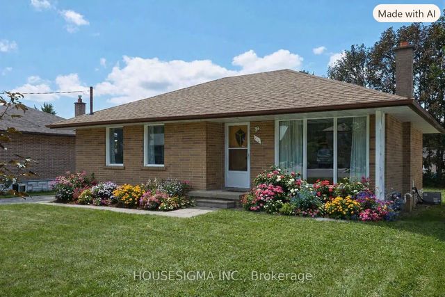 212 Hallett Avenue, Whitby