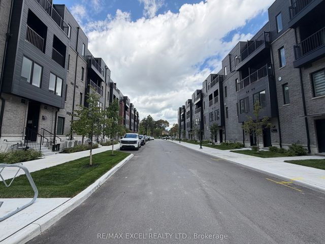 10 Calamint Lane 67, Toronto E05