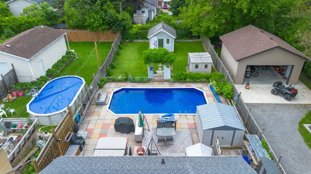 99 Pontiac Avenue, Oshawa