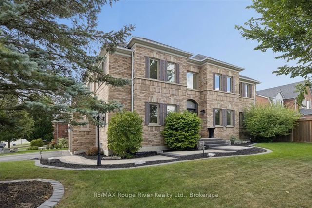 10 Windbreak Crescent, Whitby