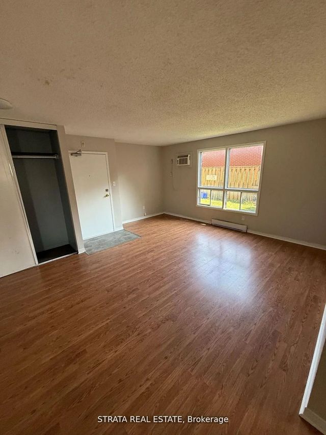 338 Malaga Road 1, Oshawa