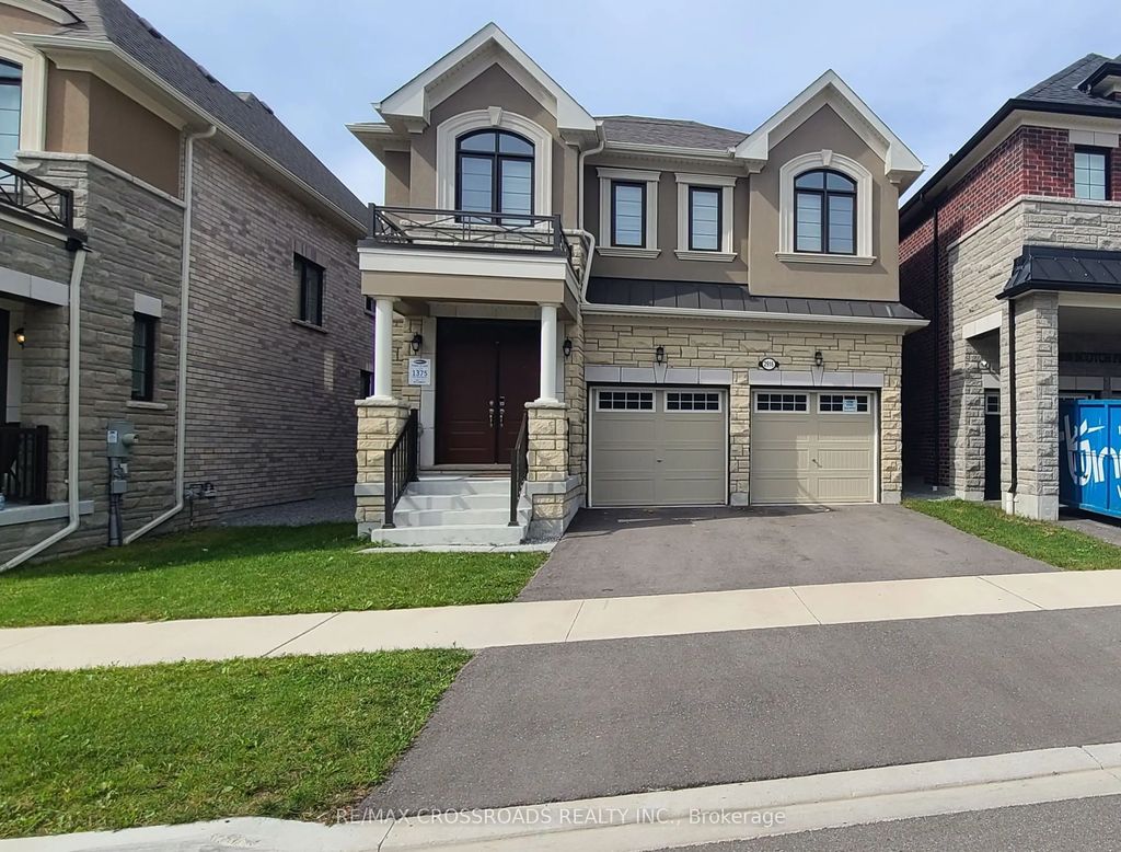 2916 Scotch Pine Lane, Pickering
