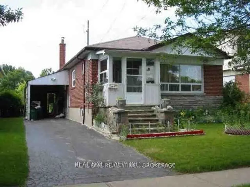 157 Shropshire Drive Main, Toronto E04