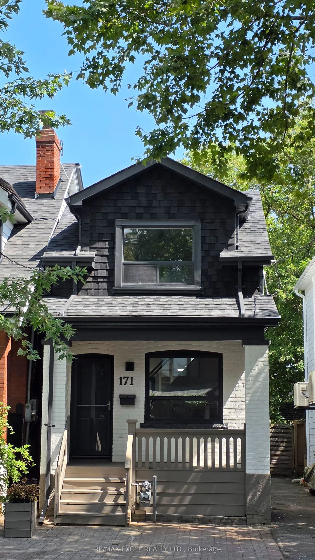 171 Langford Avenue, Toronto E03