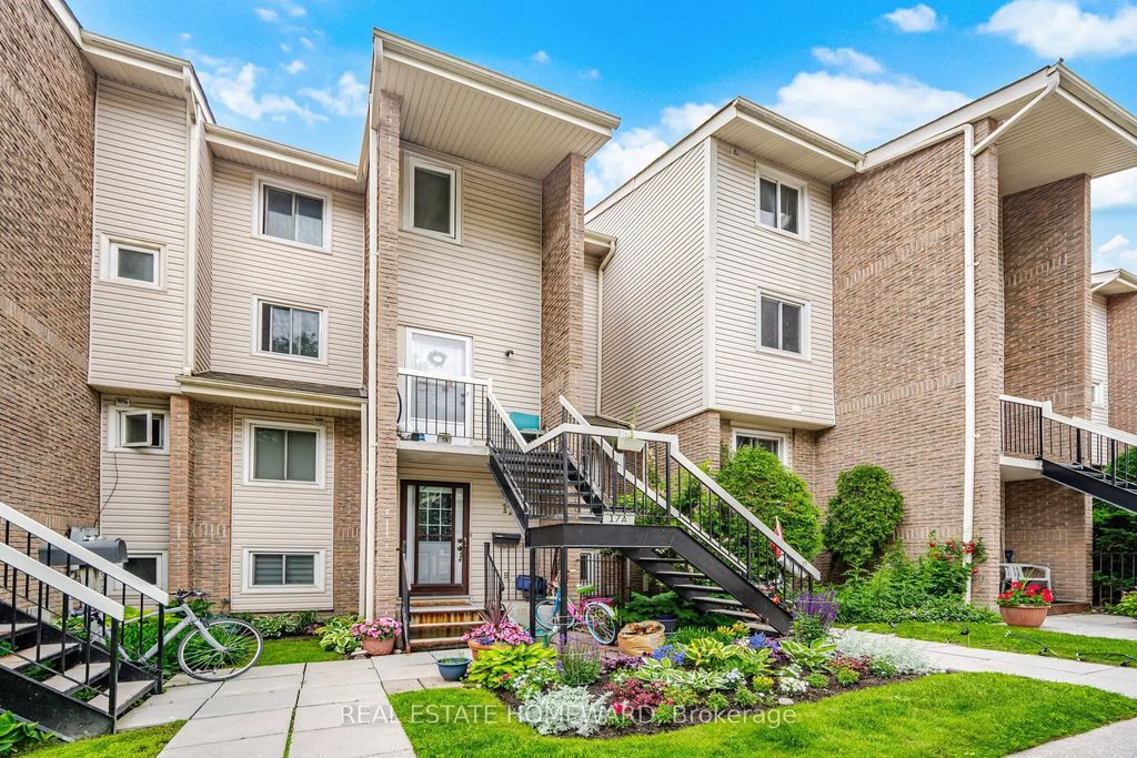 1360 Glenanna Road 17a, Pickering
