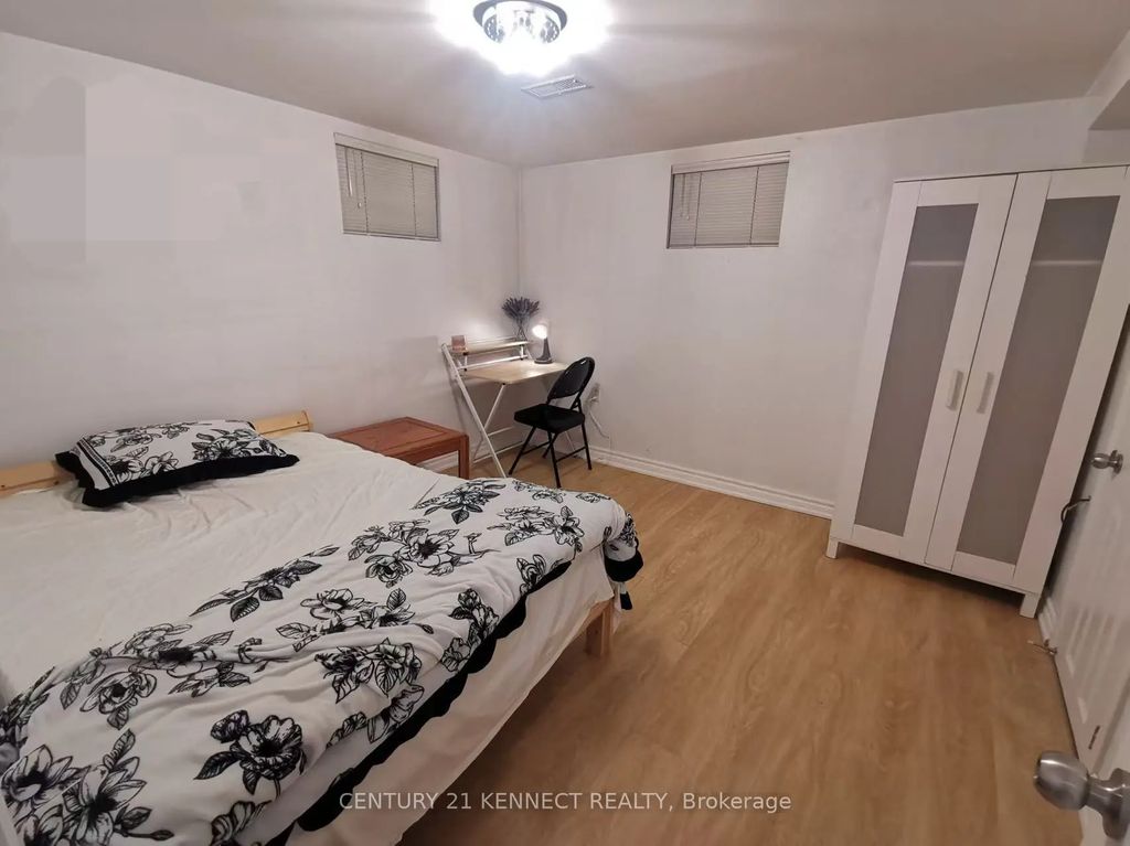 30 Marilake Drive Lower Level L1-l2, Toronto E07
