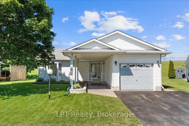 5 Niagara Trail, Clarington